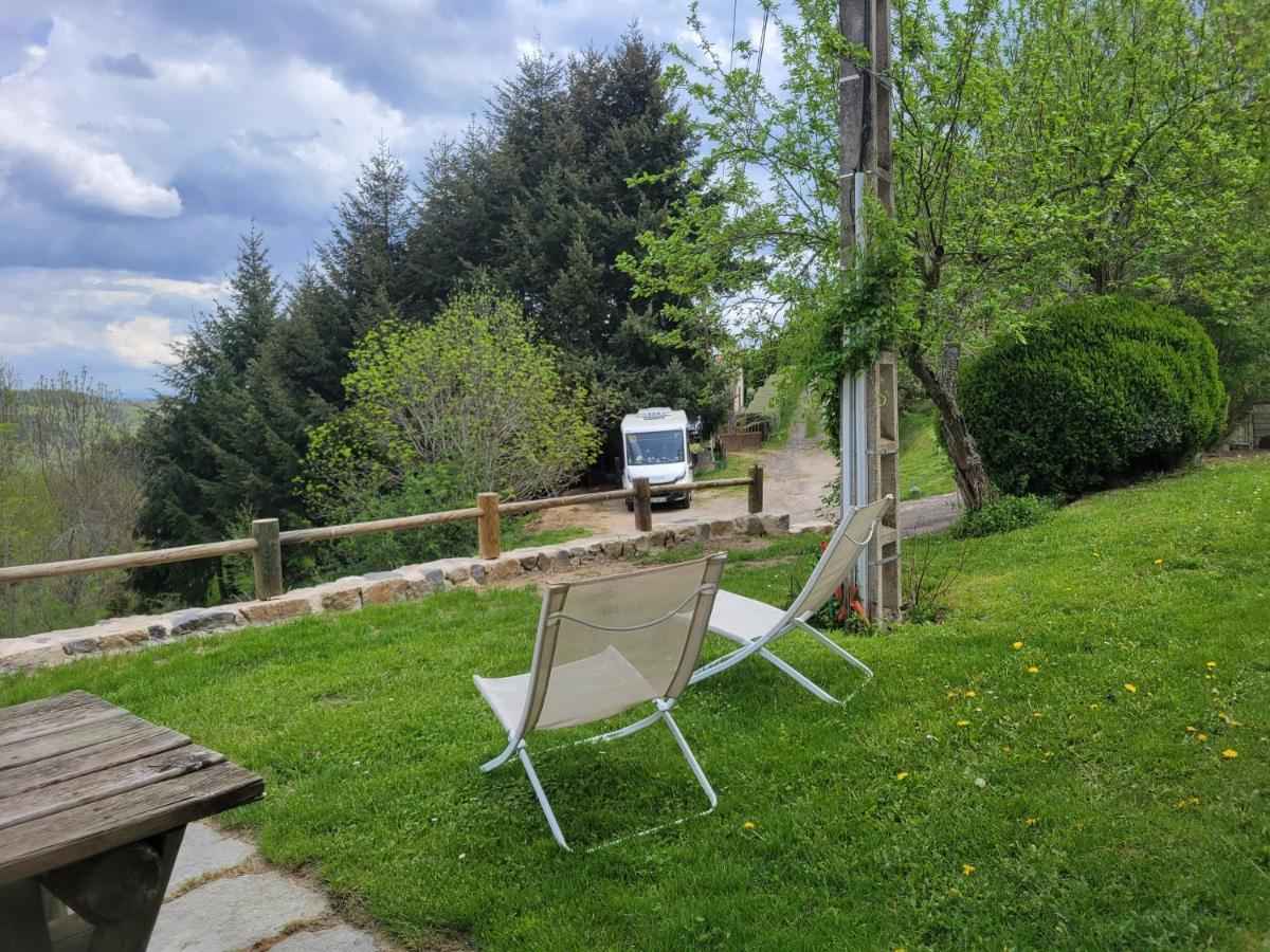 Se Reconnecter A La Nature Au Gite 3 Etoiles De Montager A Saint Andre De Chalencon 외부 사진